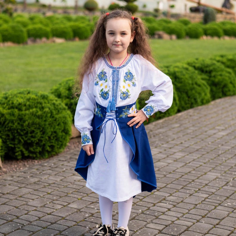 Girls Ukrainian embroidered white dress set with cornflower daisy and lace up corset belt, Traditional vyshyvanka for holidays and photos