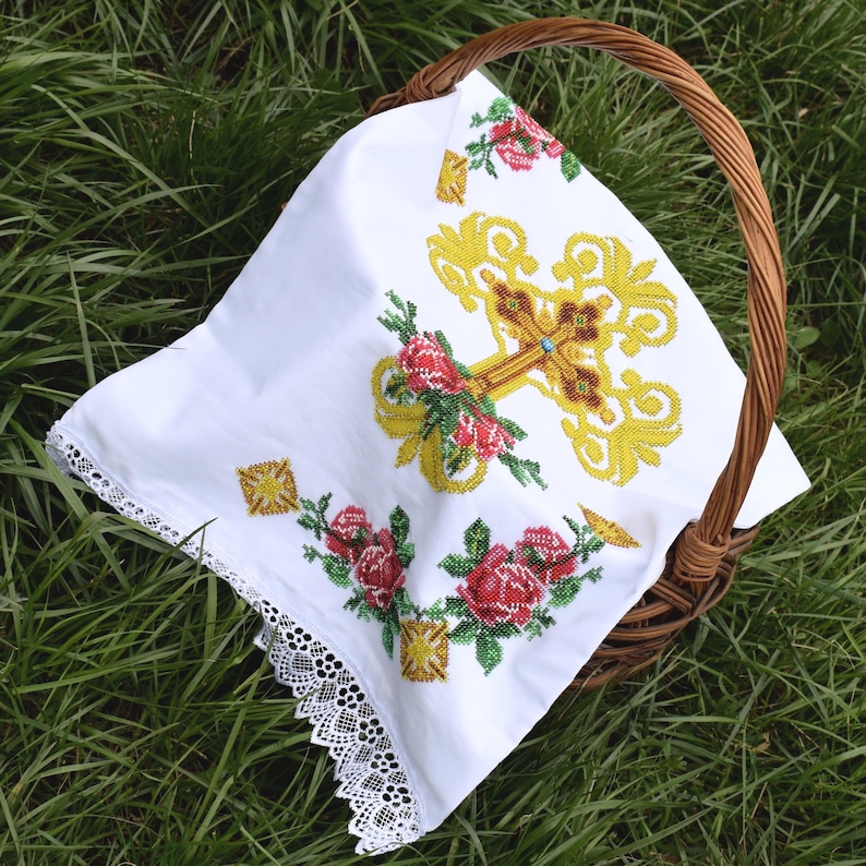 Easter hand made bead work basket cover