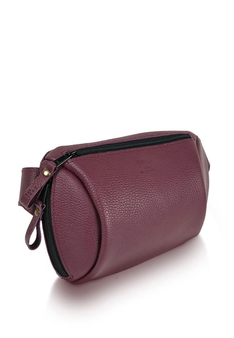 Handmade Burgundy Leather Fanny Pack Crossbody Sling Bag for Women, Pebbled Waist Belt Bag with Zipper, Adjustable Strap Minimalist Gift