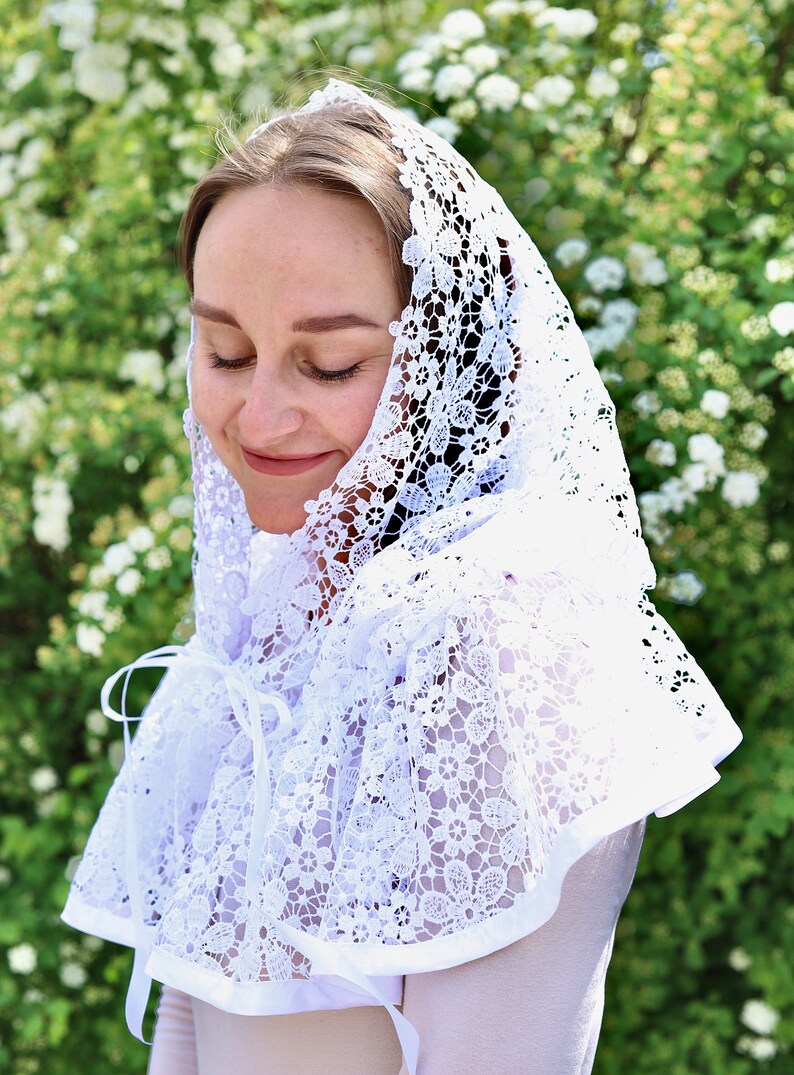 Lace Head Covering with Floral Pattern, Symbolic White Textile Accessory, Decorative Veil for Cultural Styling and Photography