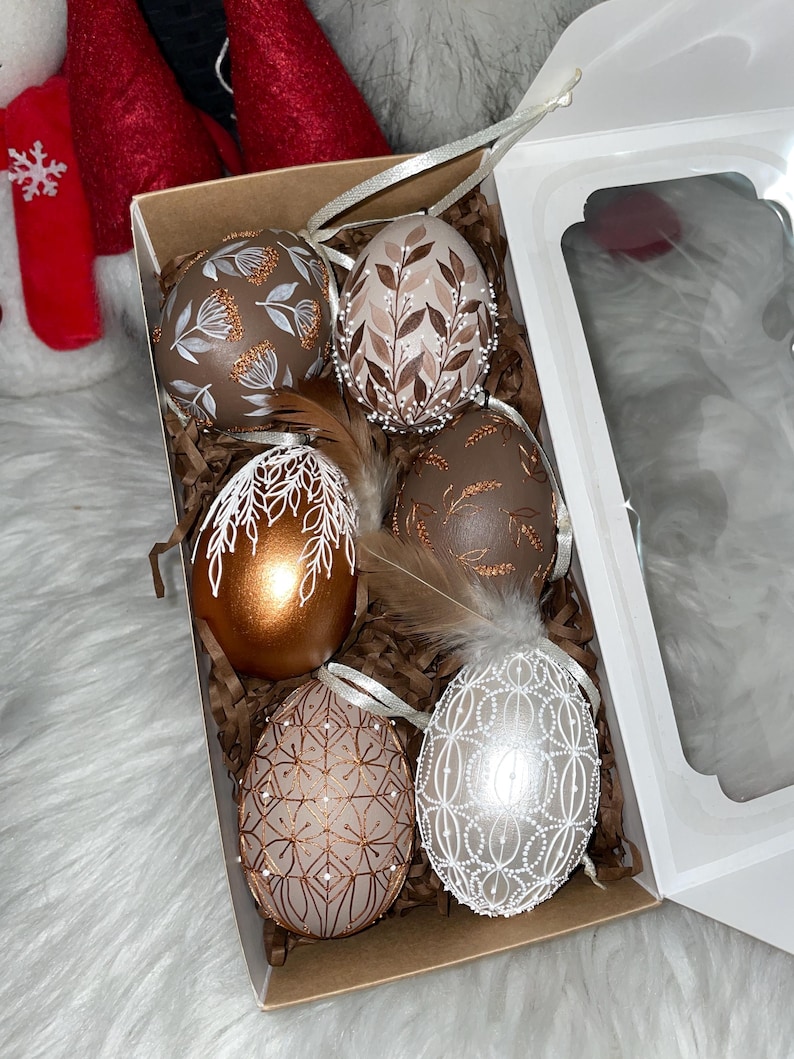 Hand painted decorative egg ornaments, Symbolic hanging decorations, Floral spring ornaments for home decor