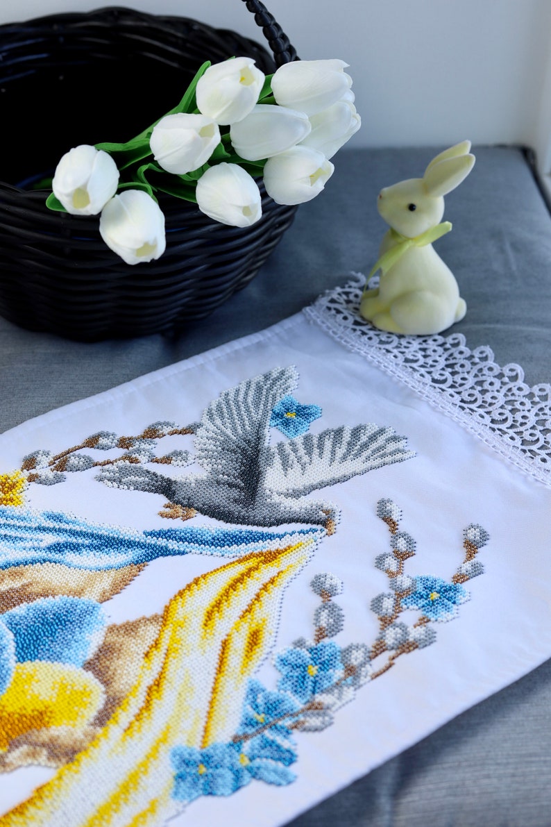 Embroidered Easter Basket Cover