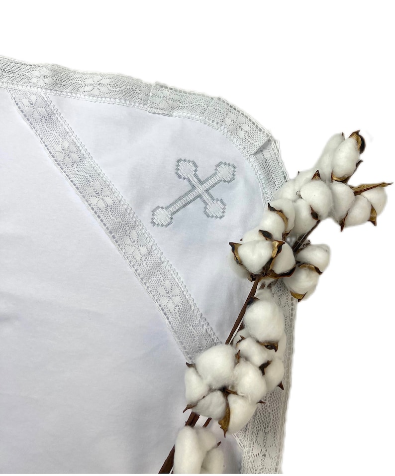 Lace baby baptism blanket, Christening blanket for boy or girl, Baptism gift for baby, Blessing blanket, Cross embroidery baptism blanket Bild 8