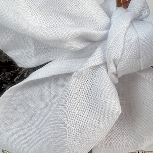 Easter basket linen bow with embroidered bunny