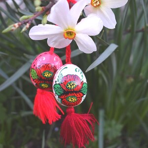 Hand Painted Hanging Egg Ornaments with Tassels, Colorful Spring Tree Decor, Folk Style Easter Eggs