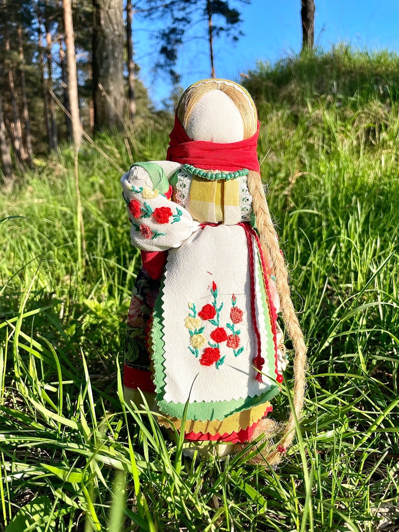 Handmade Slavic Folk Doll Mother with Baby – Traditional Motanka Style Fabric Doll with Embroidery, Symbolic Rustic Home Decor Gift