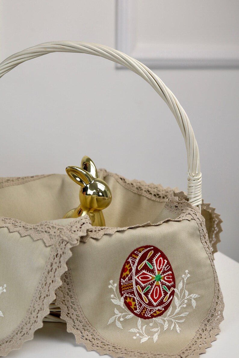 Beige Easter basket cover, Cotton Pascha basket cover, Greek Easter decor, Ukrainian Easter souvenir, Greek Easter gifts, Embroidered napkin Beige