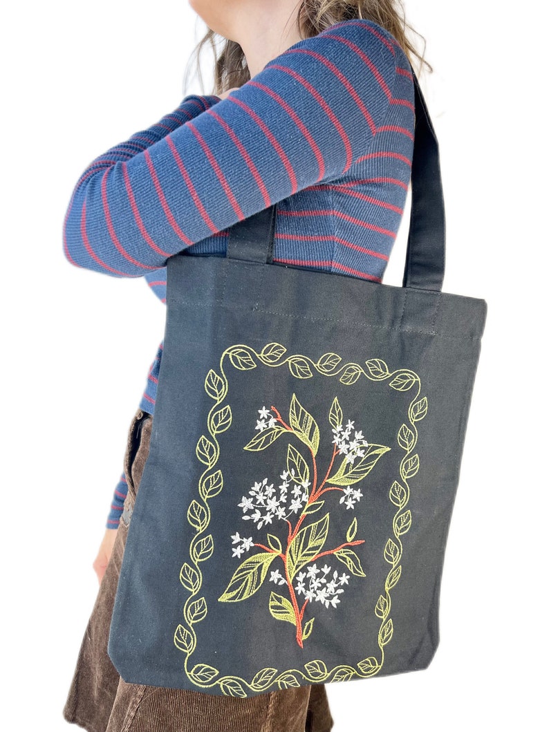 Cotton bag with blooming elderberry embroidery, Eco shopping bag, Beige tote bag, Cotton embroidery shoulder bag, Boho tote bag, Hippie bag imagen 8
