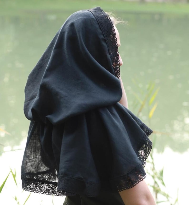 Black linen hooded capelet with lace trim, Victorian cottagecore hood shawl, Modest head covering, Renaissance costume cloak wrap