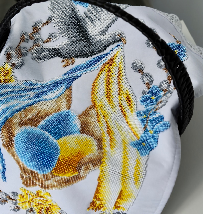 Embroidered Easter Basket Cover
