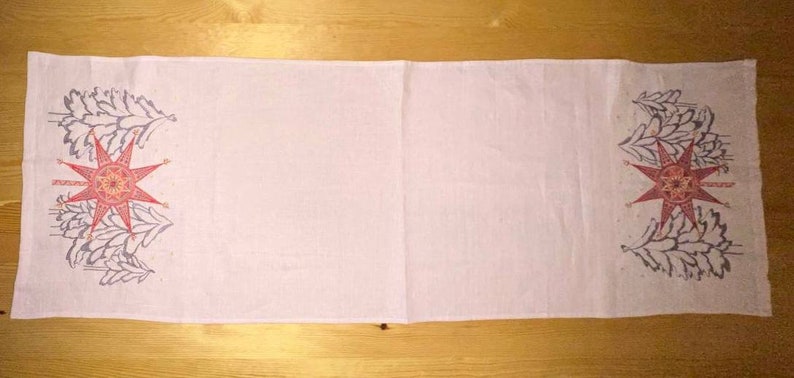 Embroidered pink linen Christmas table runner