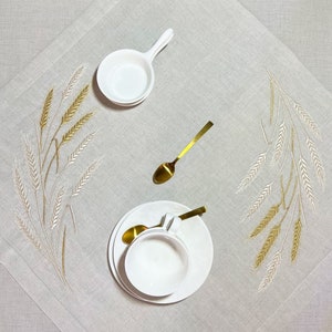 Embroidered Linen Tablecloth with Wheat Motif, Natural White Dining Table Cover, Rustic Farmhouse & Scandinavian Table Decor bild 11