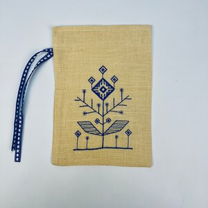 Linen pouch with folk embroidery, Yellow burlap pouch, Gift storage bag, Easter reusable bag, Gift wrap bag, Easter packaging, Linen bag imagem 7