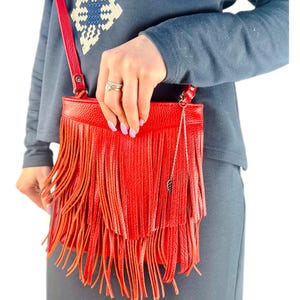 Red Leather Fringe Crossbody Bag, Handmade Festival Shoulder Purse with Adjustable Strap, Boho Western Sling Handbag for Women Gifts