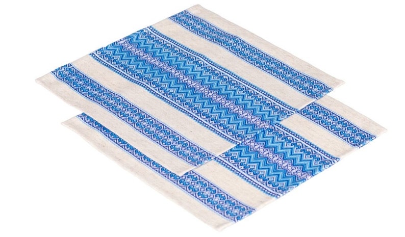 White Cotton Napkin with Blue Ukrainian Folk Pattern Fabric – Woven Geometric Table Linen, Rustic Reusable Cloth Placemat for Dining