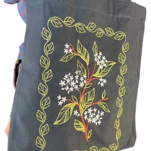 Cotton bag with blooming elderberry embroidery, Eco shopping bag, Beige tote bag, Cotton embroidery shoulder bag, Boho tote bag, Hippie bag imagen 10