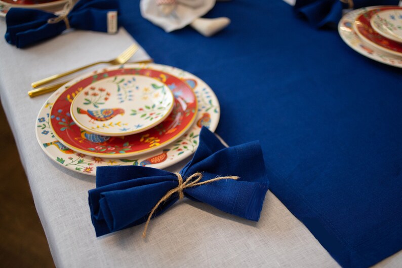 Elegant linen table napkin for dining table