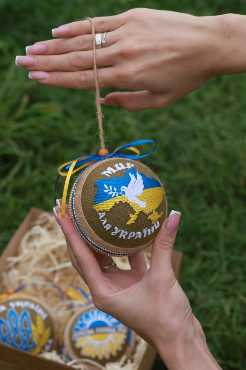 Ukrainian embroidered ornament set of 3, Blue yellow fabric ball baubles with jute hanger, Rustic gift box, Patriotic holiday decor