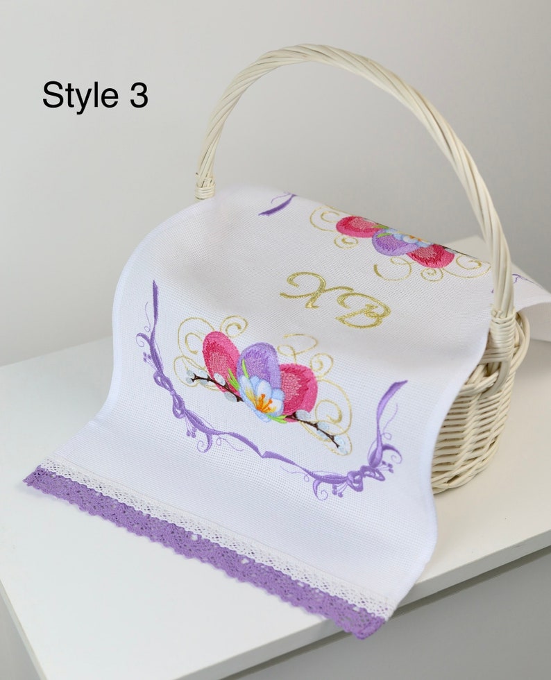 Decorative Embroidered Basket Cover with Floral Pattern, Symbolic Textile Accent for Home Styling, Neutral Seasonal Decor for Kitchen or Table