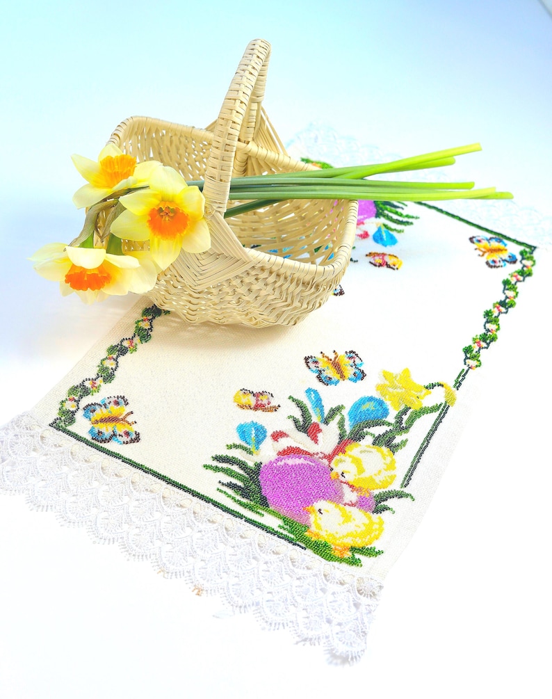 Hand Beaded Spring Basket Cover with Floral and Chick Design, Decorative Linen-Style Basket Liner