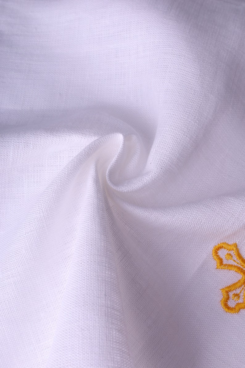Embroidered Easter basket cover linen towel with cross and floral motifs, Lace edge Pascha cloth, Spring table decor handmade gift