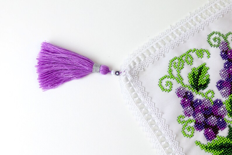 Handmade Beaded Easter Basket Cover, Floral Embroidery, Orthodox Ukrainian Decor imagen 5