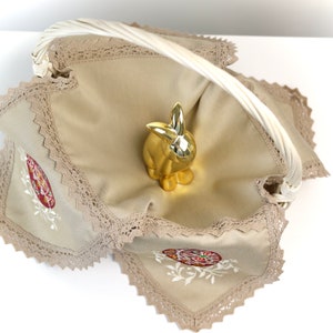 Beige Easter basket cover, Cotton Pascha basket cover, Greek Easter decor, Ukrainian Easter souvenir, Greek Easter gifts, Embroidered napkin bild 2