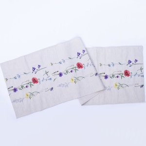 Linen embroidered wildflower runner, Rustic linen table runner, Housewarming gift, Wedding table runner, Summer table runner, Gift for mom