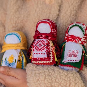 Traditional Slavic Motanka dolls | Handmade Ukrainian folk dolls | Ethnic fabric charm dolls | Boho rustic home decor & gift