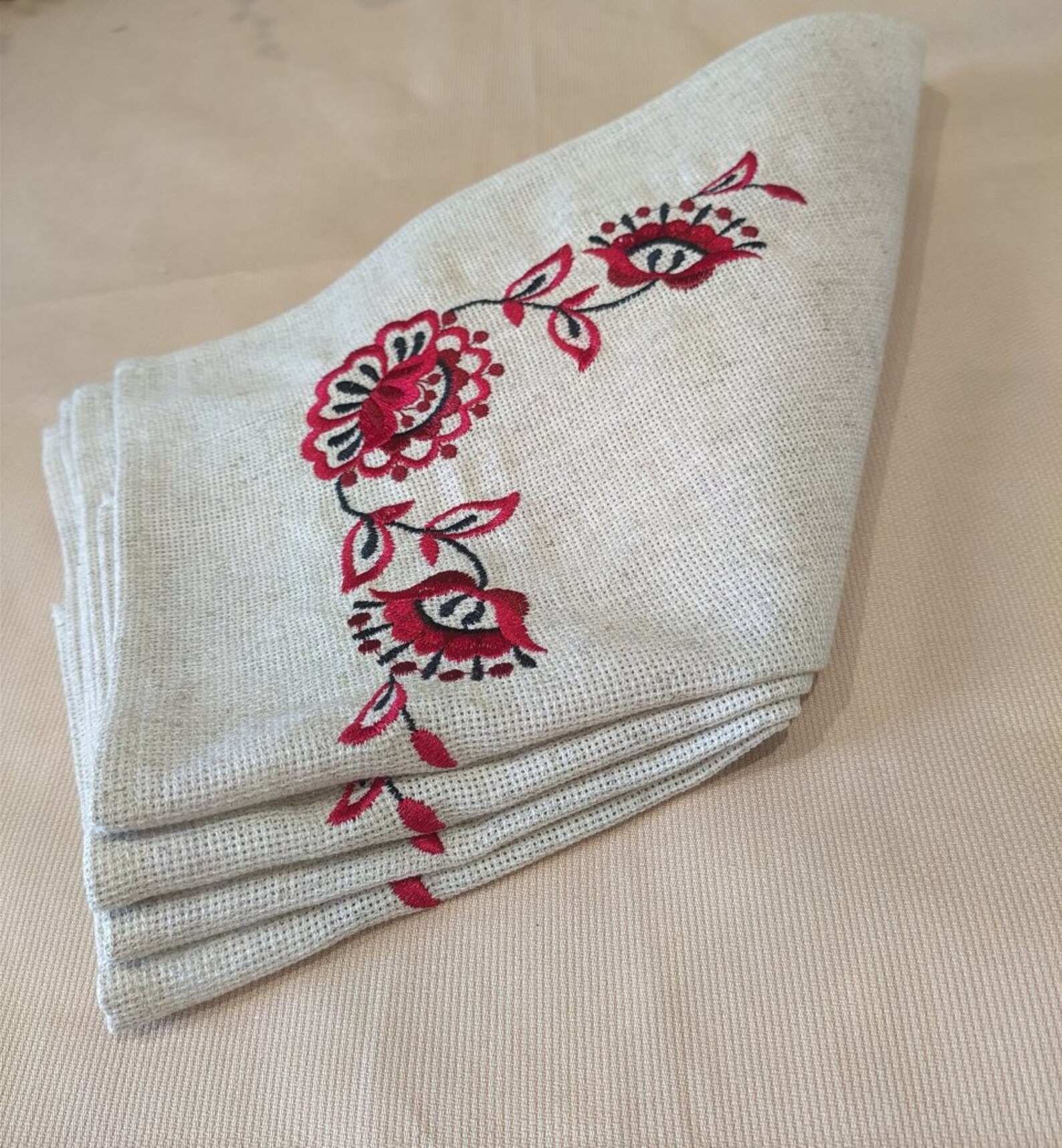 Set of embroidered Linen floral napkins Natural linen napkin Etsy