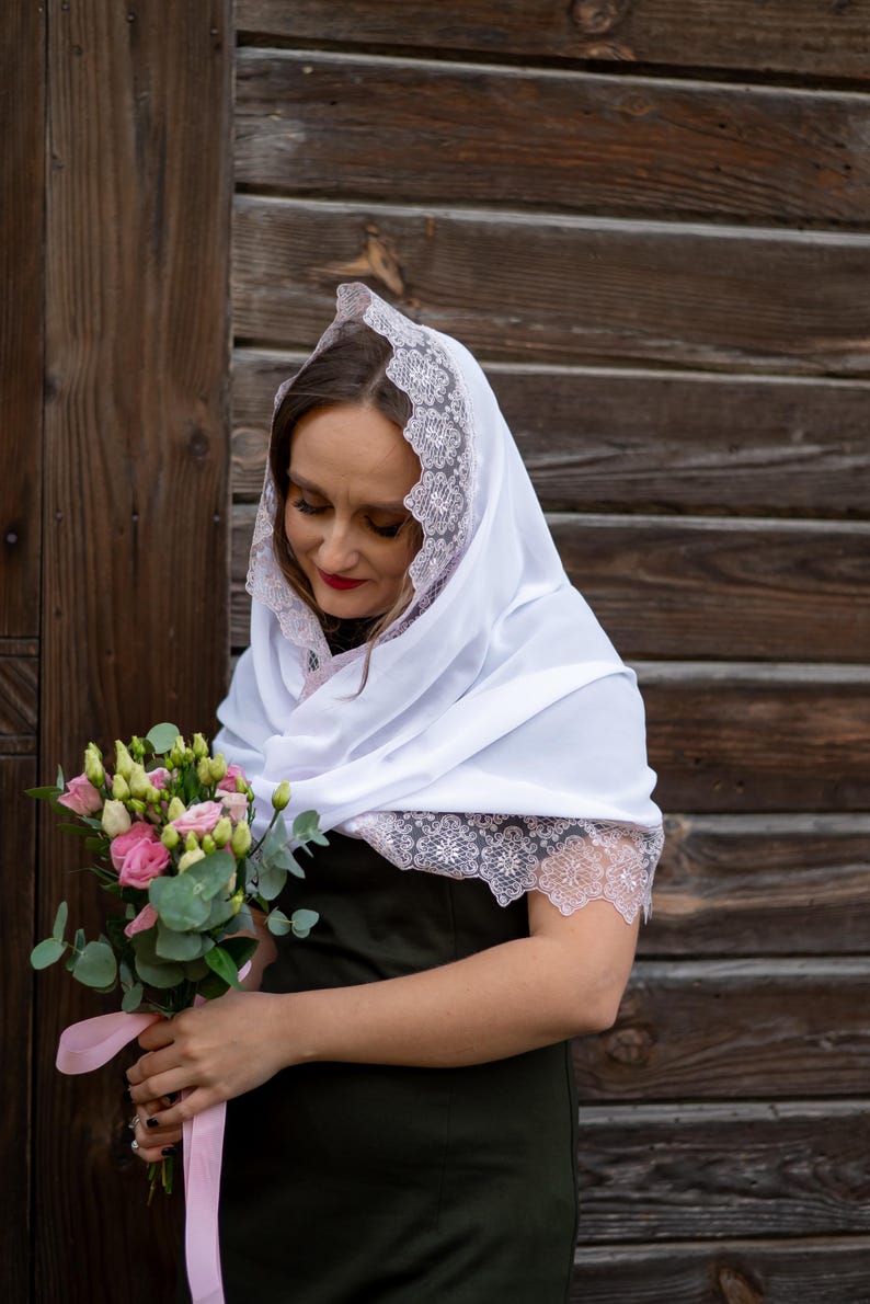 White mantilla scarf with delicate pink lace trim
