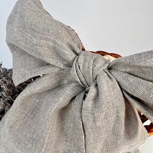 Easter basket linen bow with embroidered bunny
