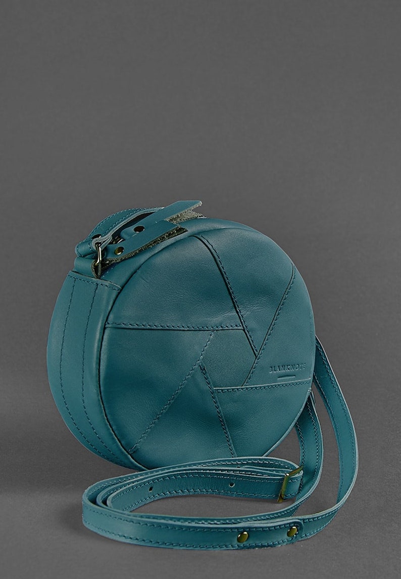 Round Teal Crossbody Bag Genuine Leather Circle Shoulder Bag Minimalist Zipper Purse Small Everyday Bag