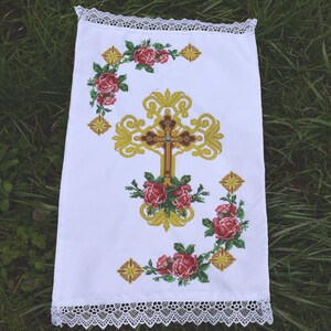 Easter hand made bead work basket cover