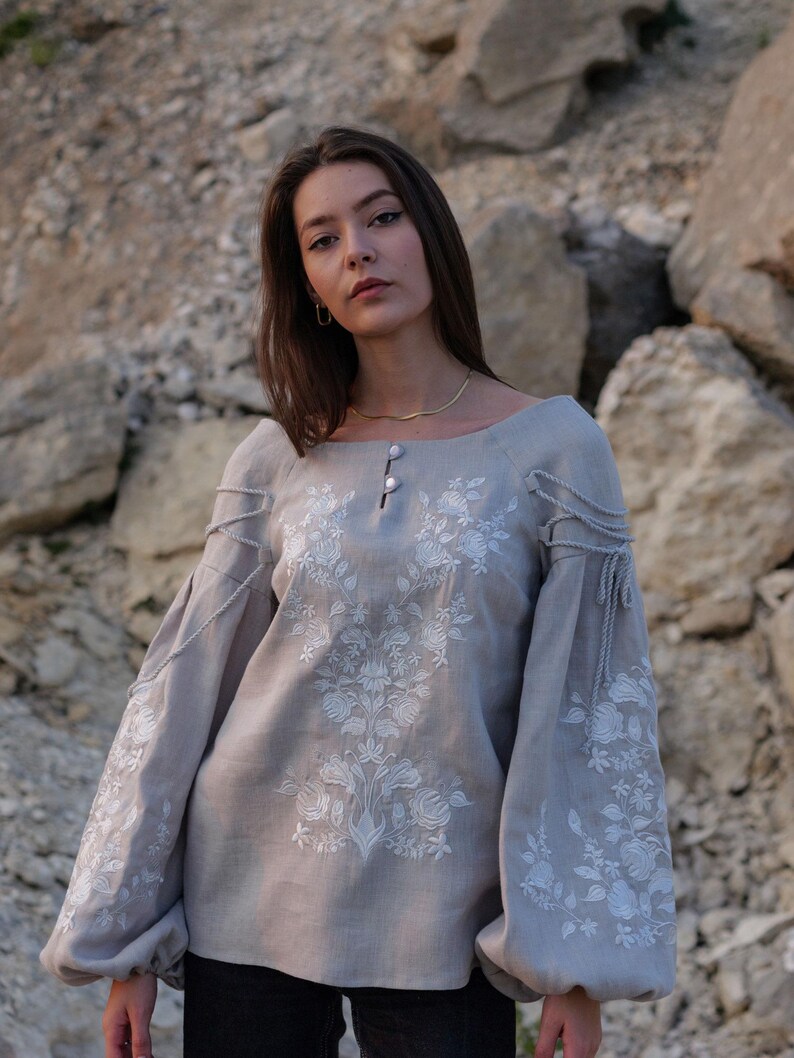 Linen embroidered blouse in taupe gray