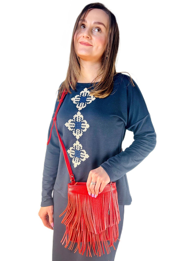 Red Leather Fringe Crossbody Bag, Handmade Festival Shoulder Purse with Adjustable Strap, Boho Western Sling Handbag for Women Gifts