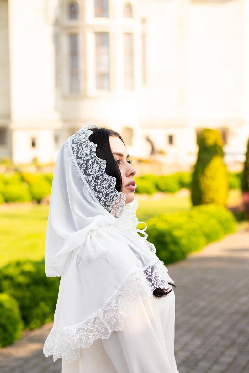 White hooded chapel veil with scalloped lace trim, Catholic prayer hood for mass and worship, Modest church head covering for women