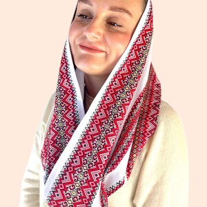 Handmade red and white Ukrainian pattern infinity scarf