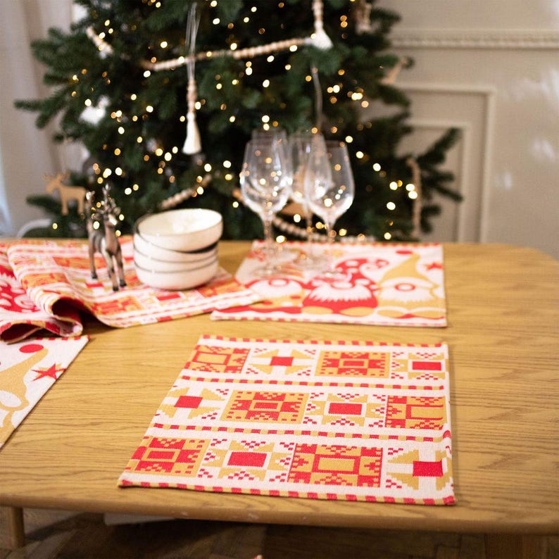 Set of 2 christmas cloth napkins with red yellow scandinavian gnomes, Reusable holiday dinner napkins, Nordic table linens festive decor