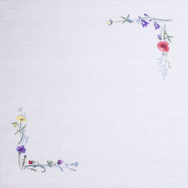 Linen Tablecloth and Napkin Set with Wildflower Embroidery – Rustic Floral Dining Table Set, Country Cottage Style Table Linen Decor