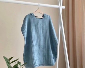 Blue muslin poncho for kids, Beach poncho with a hood for baby and toddler, Baby shower gift for boys & girls, Muslin hooded baby poncho
