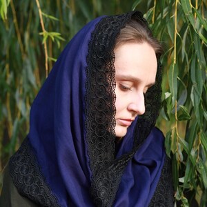 Lace shawl wrap navy blue head scarf for women with black floral lace trim – Mantilla church veil for prayer and spiritual events