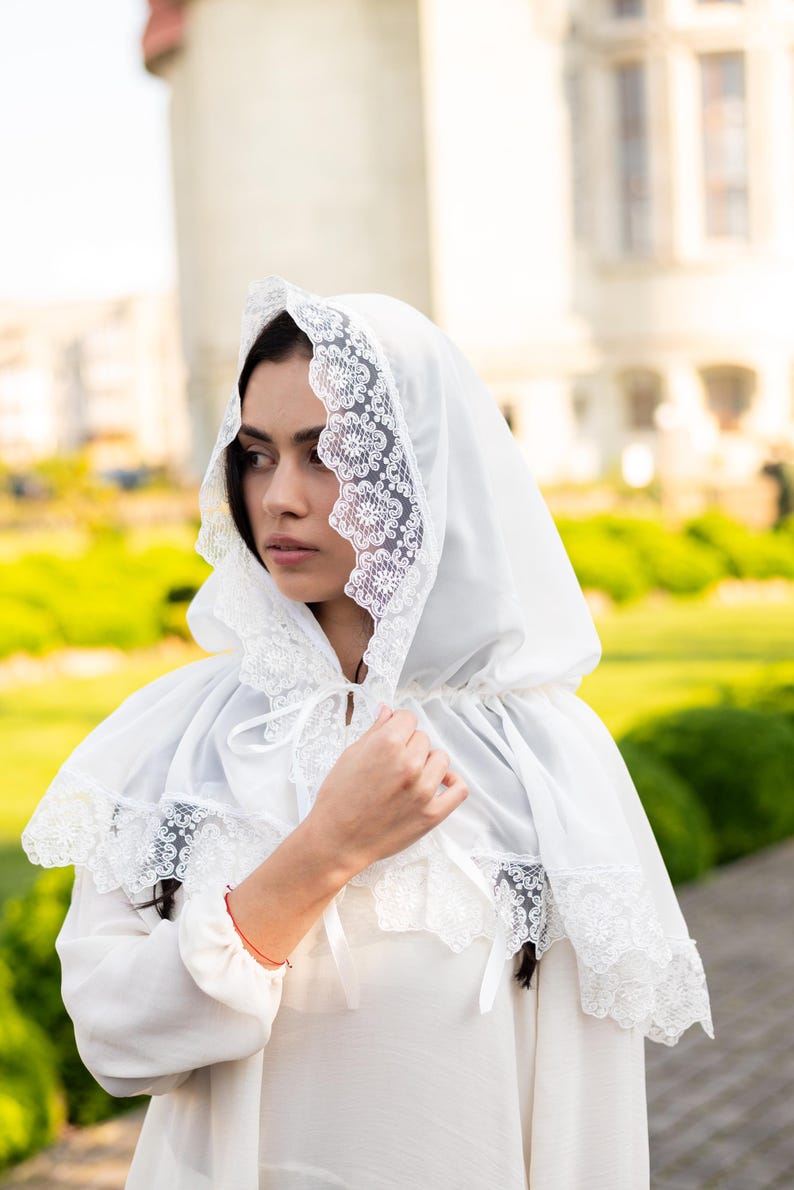 White hooded chapel veil with scalloped lace trim, Catholic prayer hood for mass and worship, Modest church head covering for women