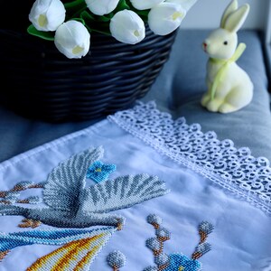 Embroidered Easter Basket Cover