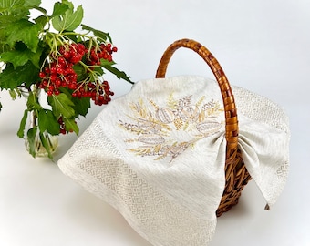Embroidered Easter napkin, Easter tableware with embroidered eggs, Easter decor, Easter basket lid, Happy Easter, Easter gift