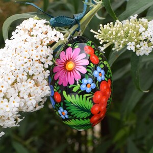 Set of 6 hand painted Easter egg ornaments with ribbons, Ukrainian folk floral wooden eggs, Gift boxed spring decor