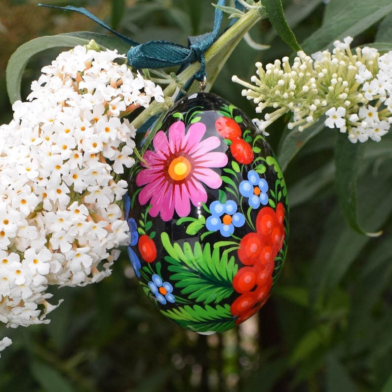 Set of 6 hand painted Easter egg ornaments with ribbons, Ukrainian folk floral wooden eggs, Gift boxed spring decor