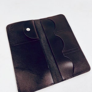 Elegant Handcrafted Black Leather Wallet