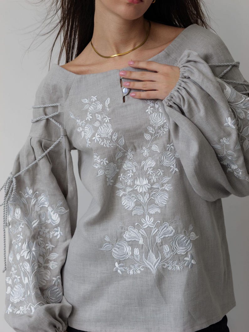 Linen embroidered blouse in taupe gray