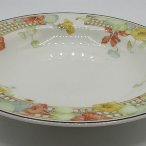 Wedgwood Trellis Flower 9"-omrande soepkom